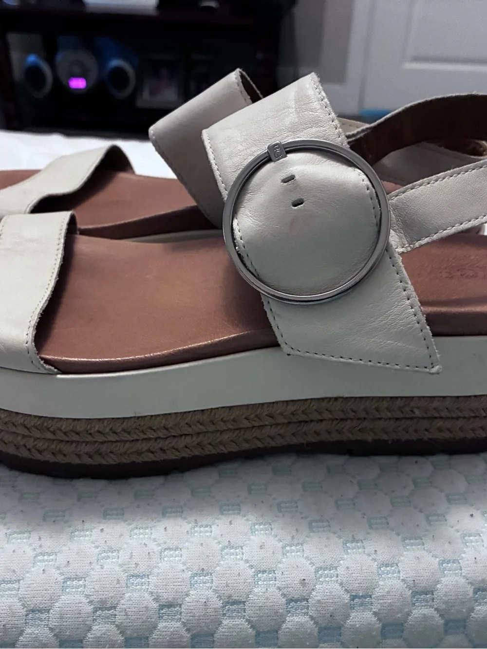 UGG Women White April Espadrille Wedge Platform Buckle Sandals sz 42 $80
